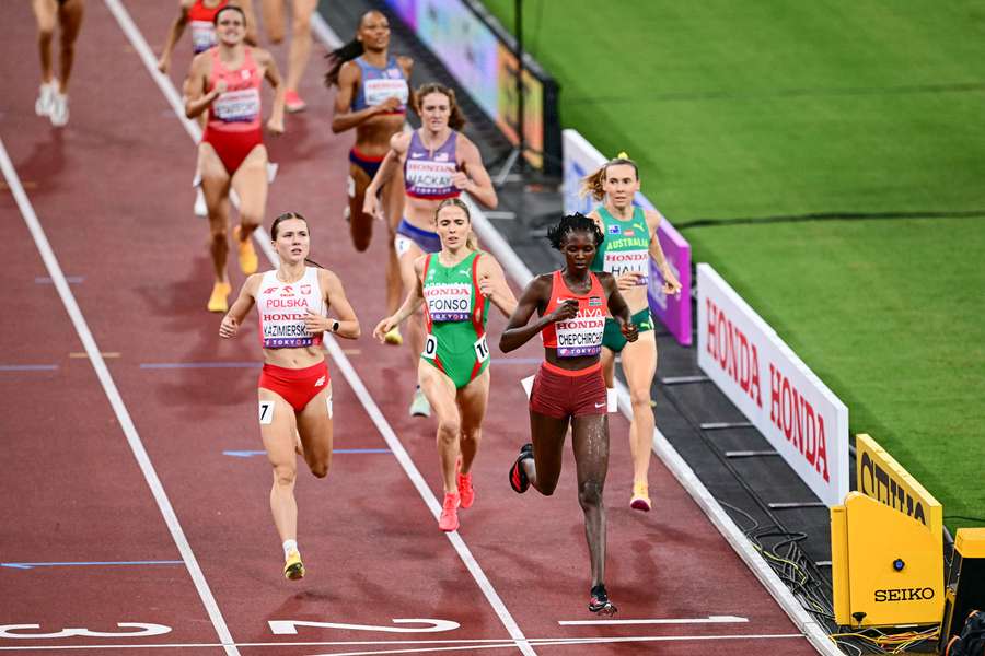 Kazimierska awansowała do finału biegu na 1500 m, Lizakowska nie dała rady w półfinale