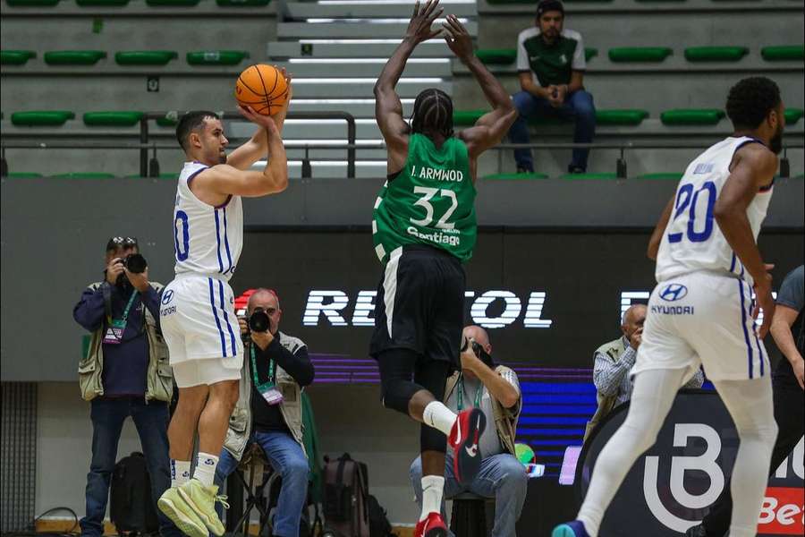 FC Porto venceu Sporting no Clássico de basquetebol