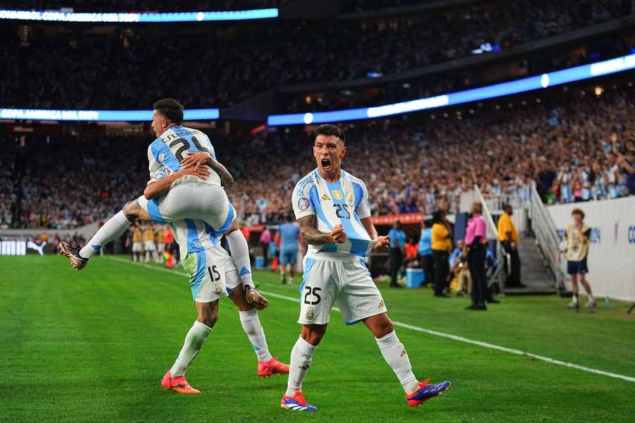 Elfer-Drama: Argentinien trotz Messi-Fehlschuss siegreich