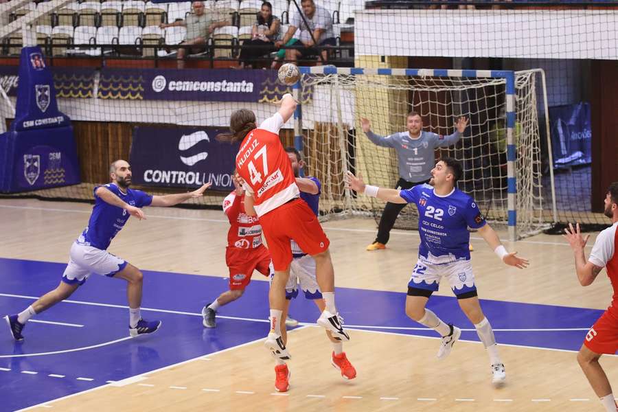 CS Dinamo s-a impus la CSM Constanța