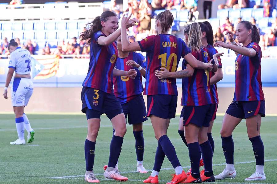 El Barcelona pasó por encima de su rival