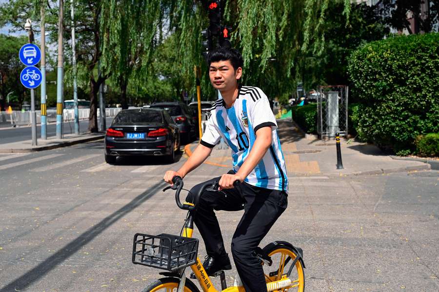 Messi-fan in de op één na grootste fietsstad ter wereld