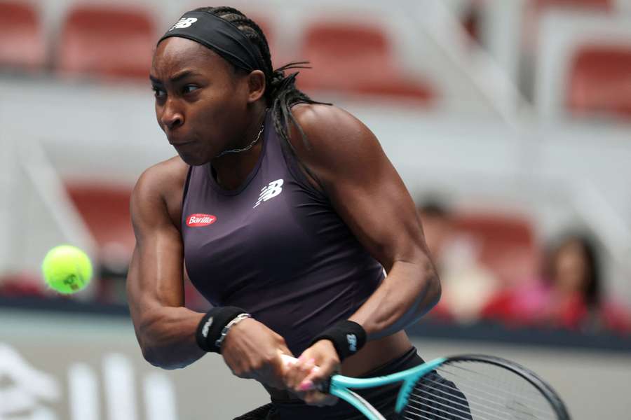 Coco Gauff em ação em Pequim