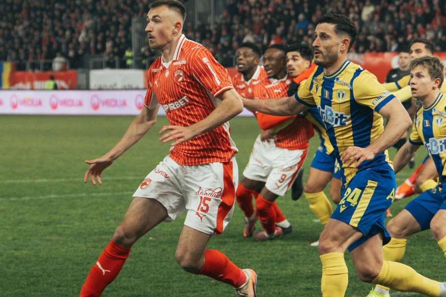 Dinamo București - Petrolul Ploiești 