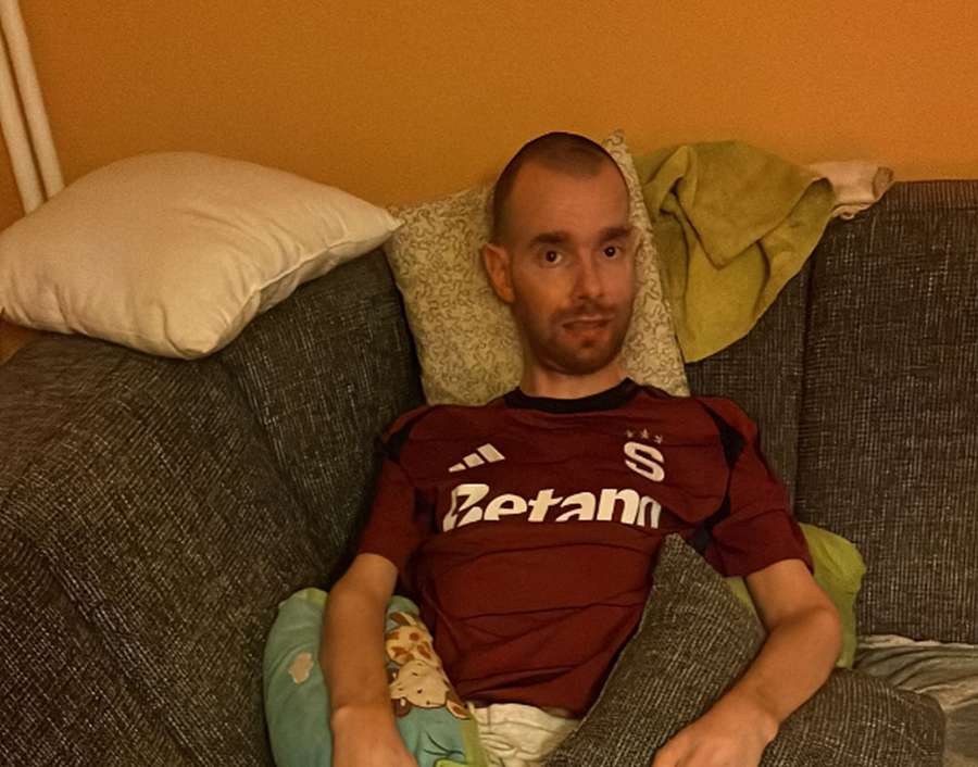 Bratr bývalého obránce Sparty trpí závažnou nemocí