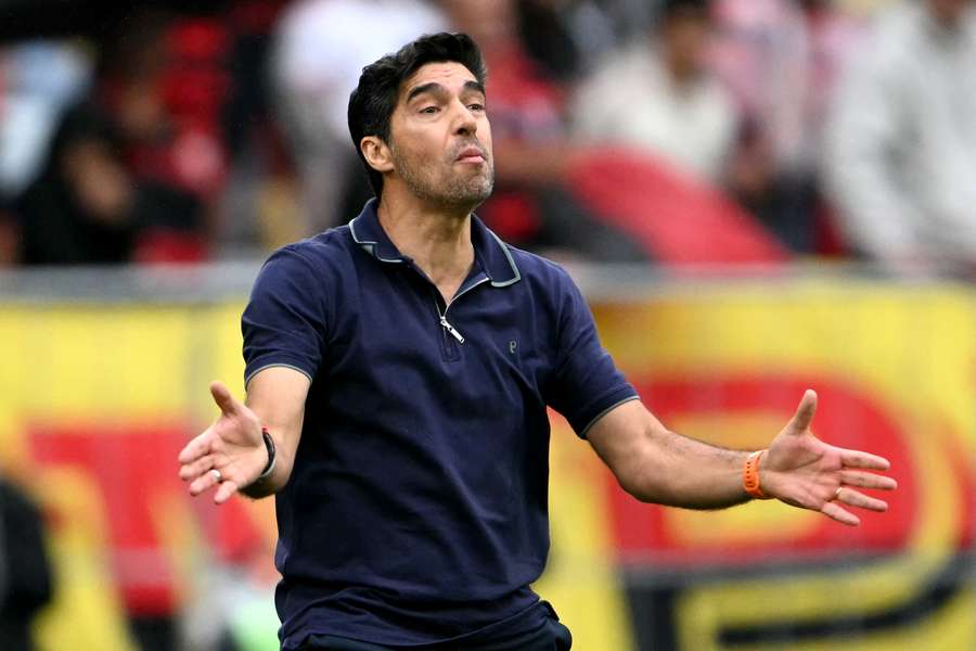 Abel disse que "as coisas não têm funcionado muito bem" com Wilton Pereira Sampaio
