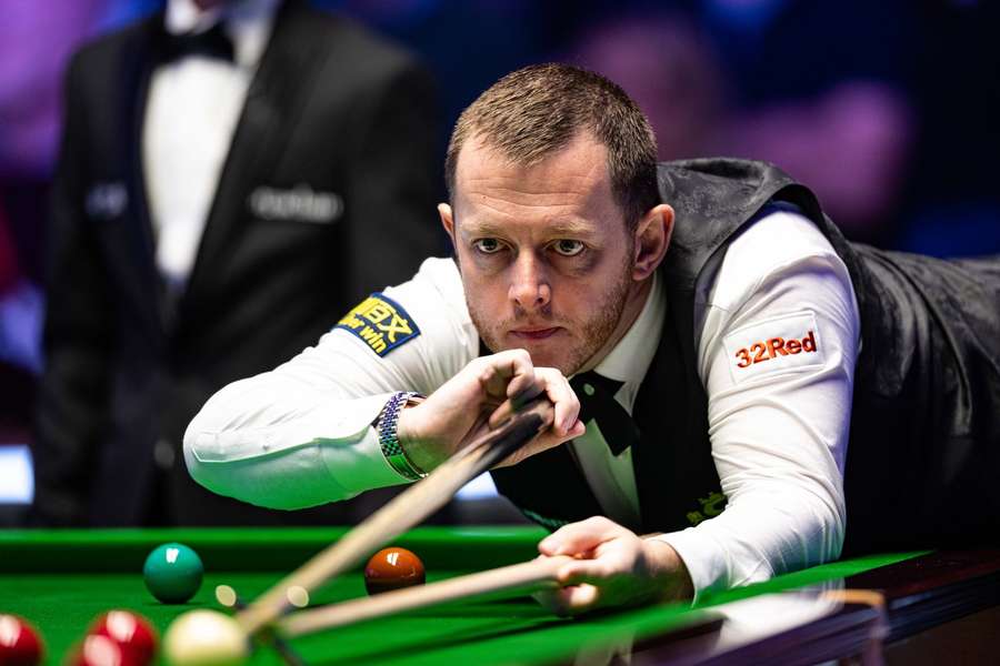 Mark Allen fliegt bei den British Open früh raus.