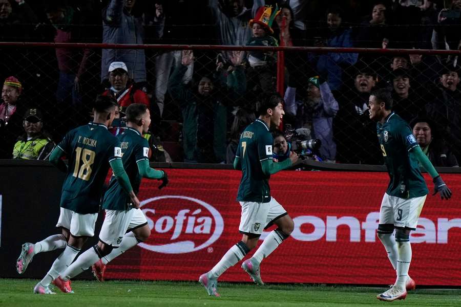 Boliwia w barażach o MŚ po zwycięstwie z Brazylią. Porażka Argentyny, sześć goli Kolumbii
