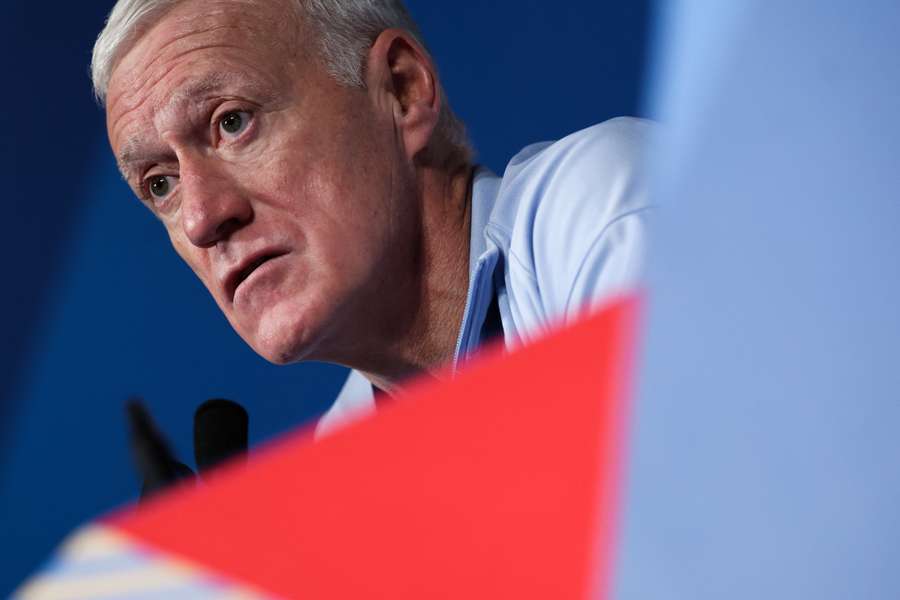 Deschamps a du pain sur la planche. Deschamps a du pain sur la planche.