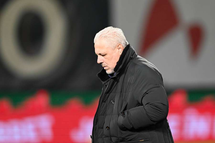 Marius Șumudică amenință că va demisiona de la CFR, dacă clubul va fi penalizat