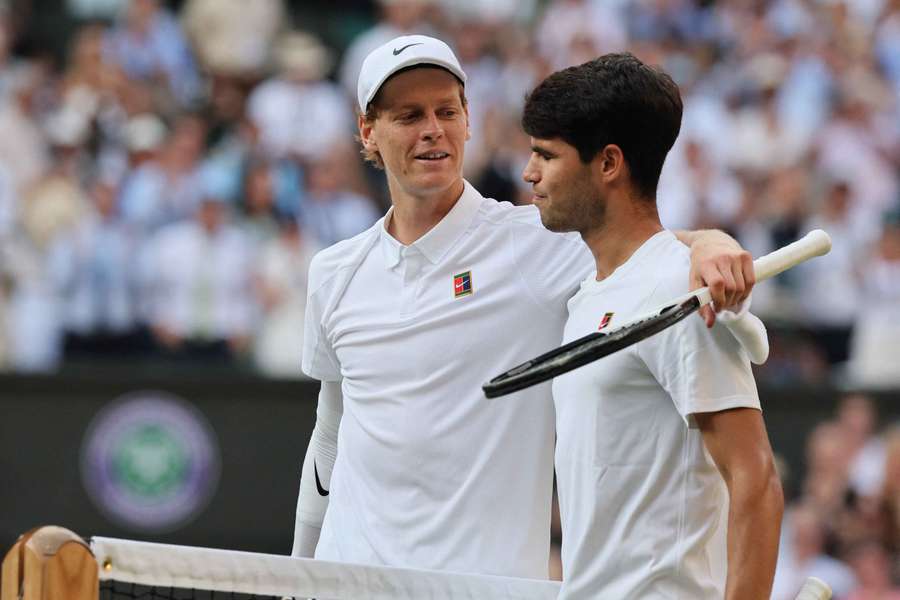 Jannik Sinner e Carlos Alcaraz disputaram a final de Wimbledon