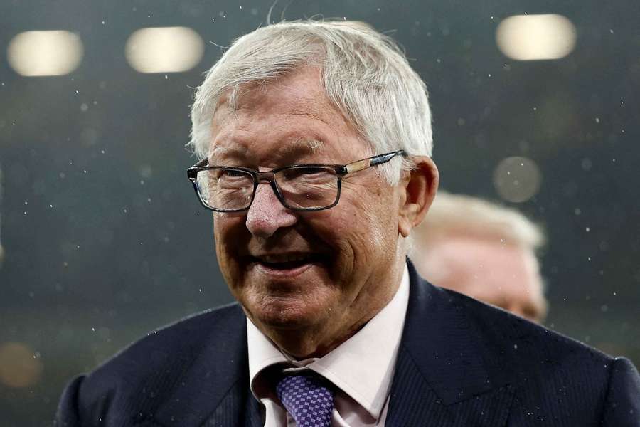 Ferguson, de 82 anos, segue sendo bem-vindo em Old Trafford, garante o United