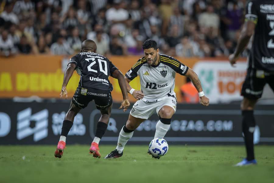 Presença de Hulk fortaleceu ataque do Galo no segundo tempo Presença de Hulk fortaleceu ataque do Galo no segundo tempo
