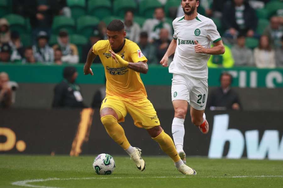 Carlinhos é o maestro do Portimonense