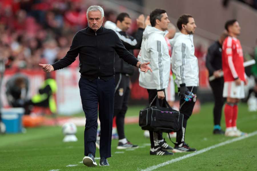 José Mourinho, treinador do Benfica José Mourinho, treinador do Benfica