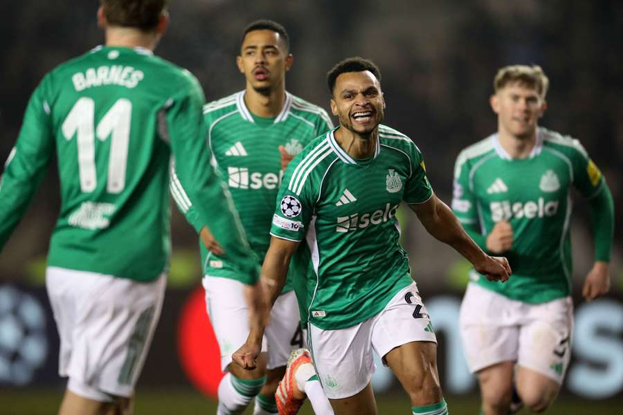 Howe hails 4-goal Gordon, happy with Woltemade as Newcastle thrash Qarabag