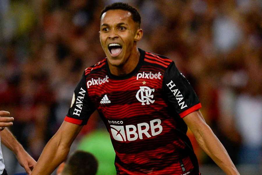 Lázaro deixou o Flamengo em 2022