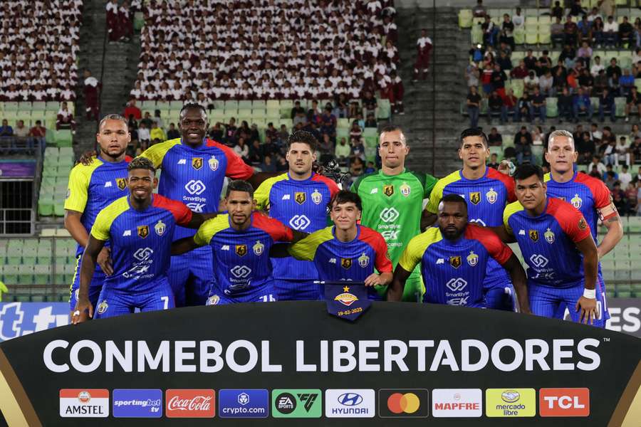 L'Universidad Central posa prima della gara d'andata del secondo turno di Libertadores, finita 1-1, contro il Corinthians