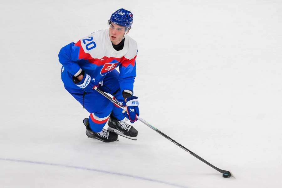 Slafkovský si pripísal bilanciu 4+4.