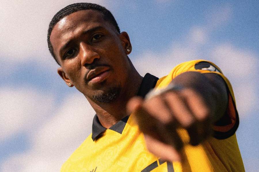 Wolves have signed Jackson Tchatchoua from Verona in Serie A