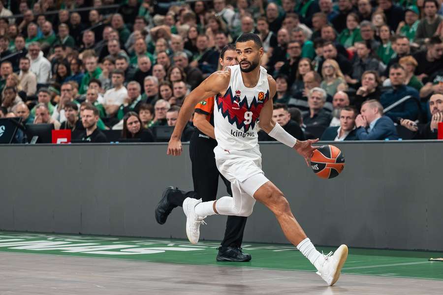 Cabarrot, líder del Baskonia