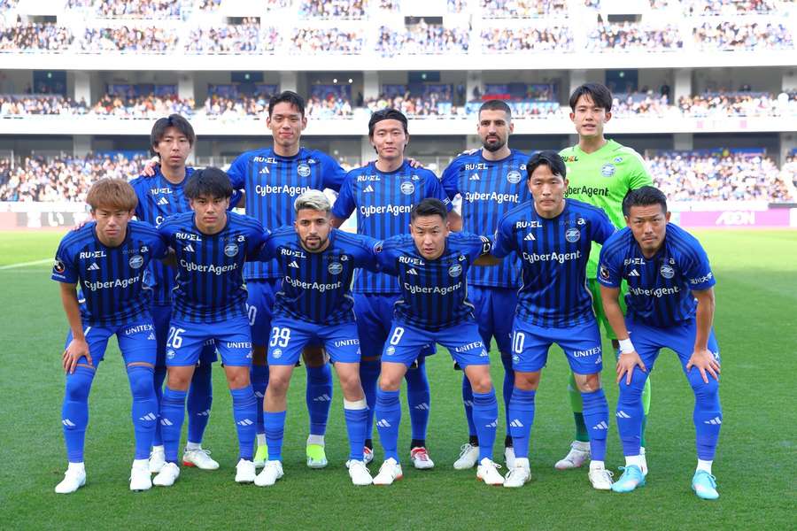 Het elftal van Gamba Osaka zoals dat aantrad in de wedstrijd tegen Machida