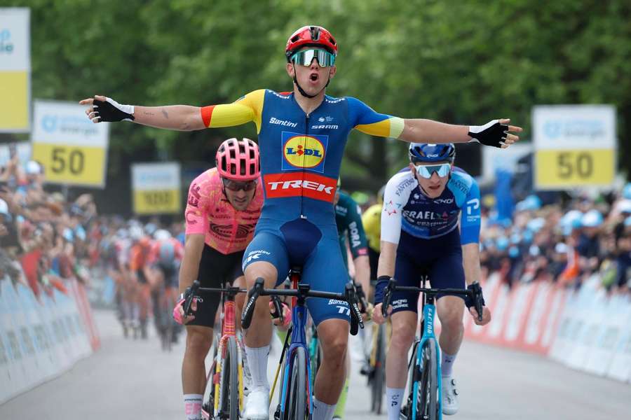 El belga Nys gana la 3ª etapa de la Vuelta a Suiza