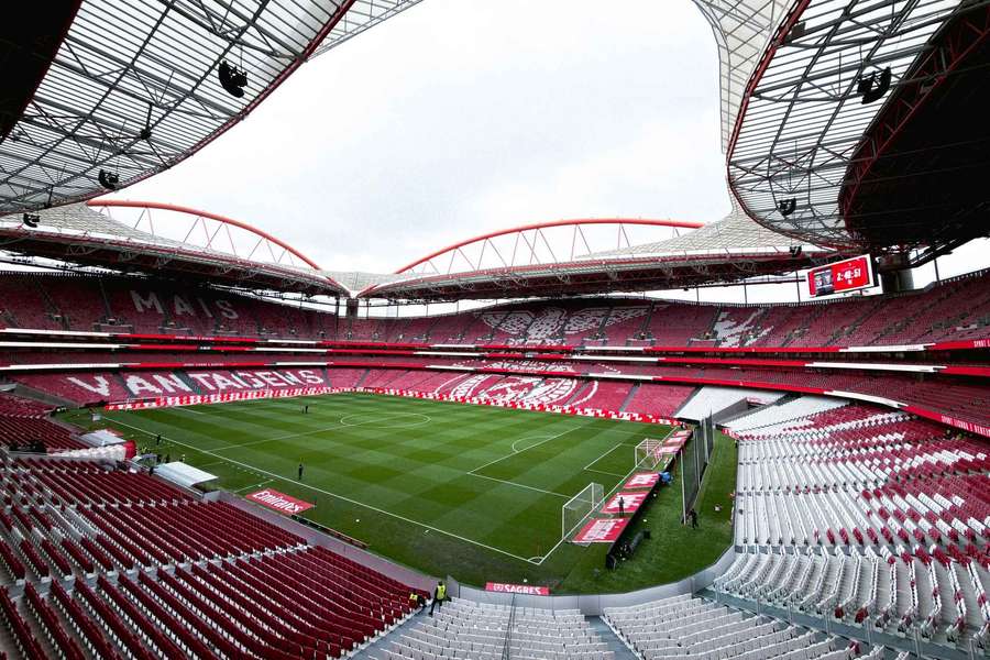 Trânsito condicionado no domingo junto ao Estádio da Luz devido ao jogo Benfica-FC Porto