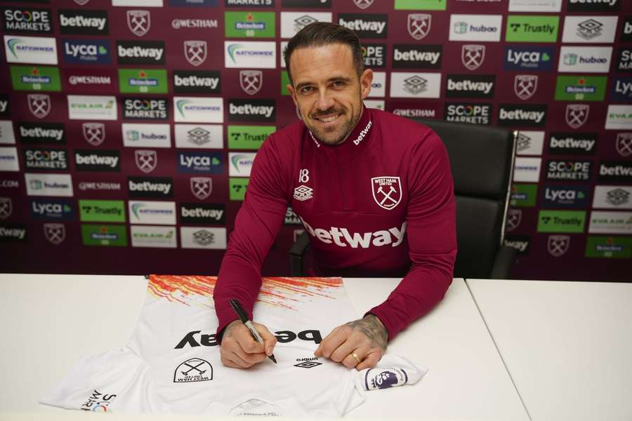 Ings poses as a new West Ham player