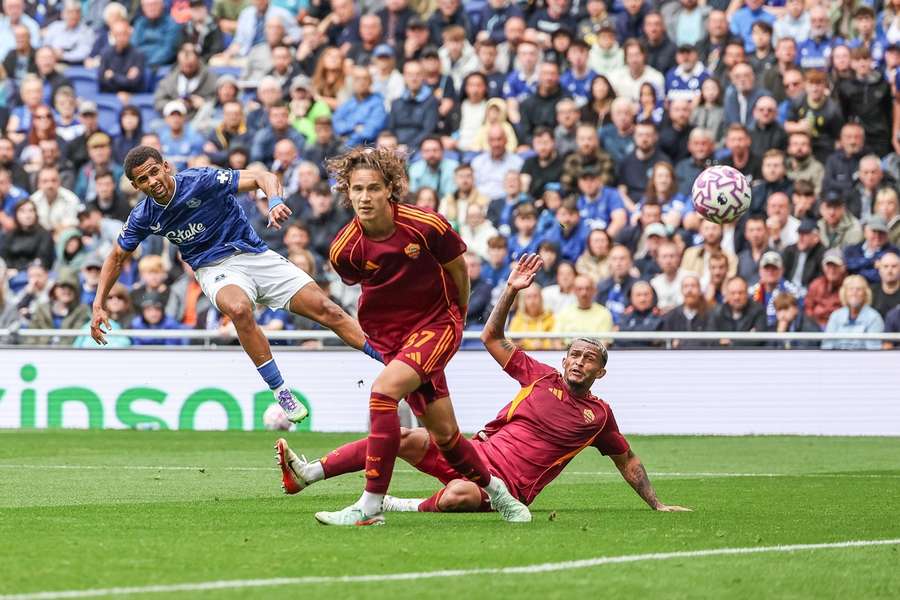 Moyes delighted with Everton stadium debut despite Roma defeat Moyes delighted with Everton stadium debut despite Roma defeat