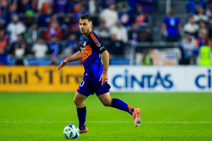 Buchovi se v Cincinnati daří.