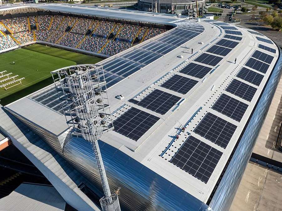 Il parco solare installato al Bluenergy Stadium di Udine