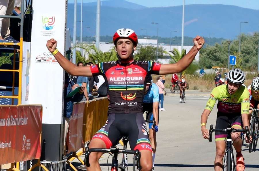 Ciclismo António Morgado vice-campeão mundial de sub-23