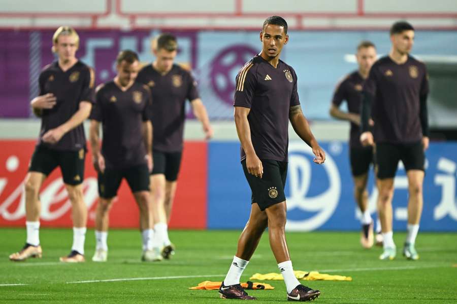 Einer von zwei Rückkehrern in die Startelf von DFB-Trainer Hansi Flick: West Hams Thilo Kehrer.