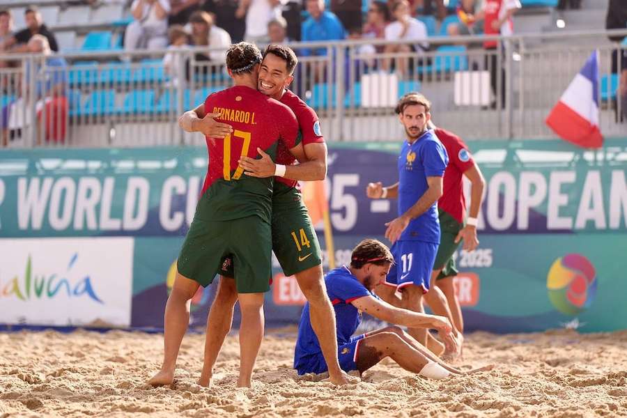 Portugal venceu a Espanha por 9-6 em Cádis