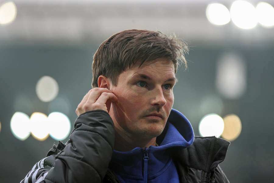 Bleibt Merlin Polzin jetzt doch beim HSV an der Seitenlinie?
