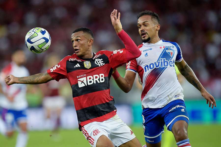 Flamengo x Fortaleza: veja onde assistir, escalações, desfalques e