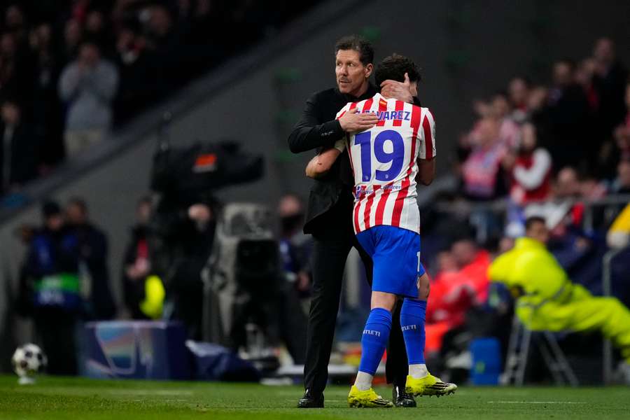 Julián Álvarez si znepřátelil fanoušky Atlétika. Julián Álvarez si znepřátelil fanoušky Atlétika.