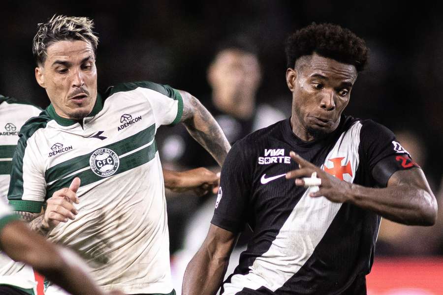 Coritiba e Vasco empataram em 1 a 1 no primeiro turno, no Couto Pereira