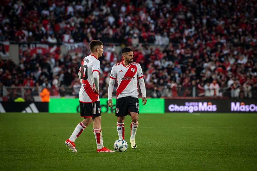 River Plate procura aproximar-se da liderança