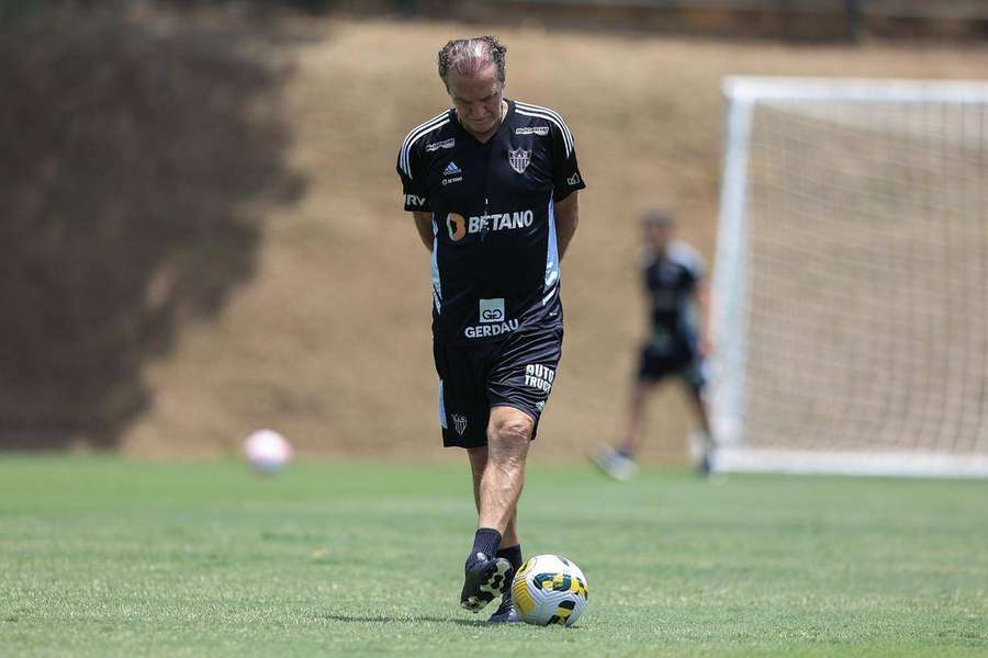 Cuca é o treinador mais vitorioso da história do Atlético-MG