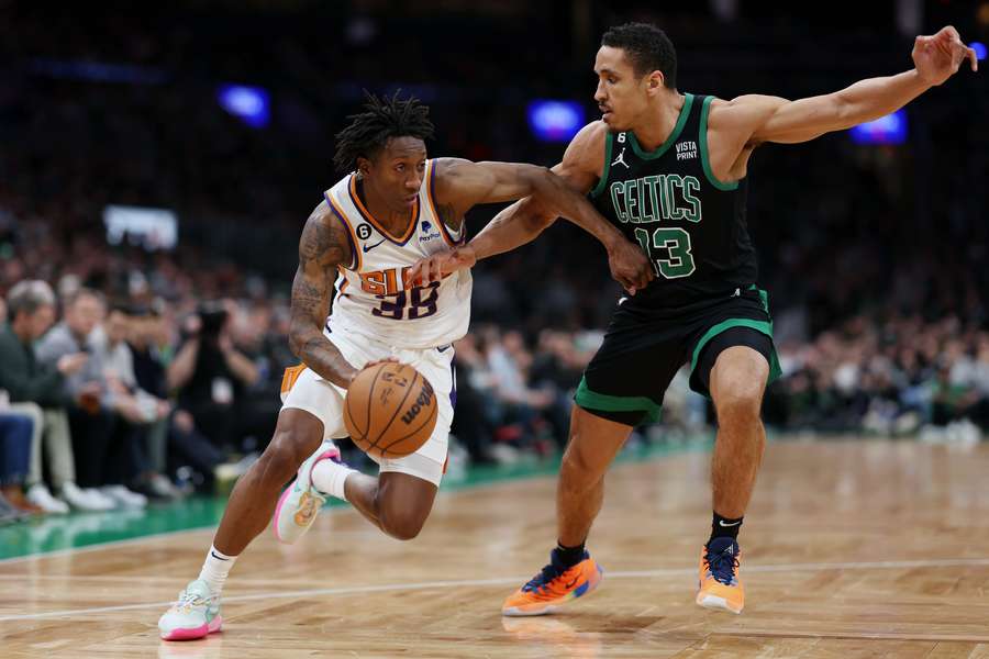 Cinco expulsados en otra riña en la NBA; los Celtics caen en casa ante Suns