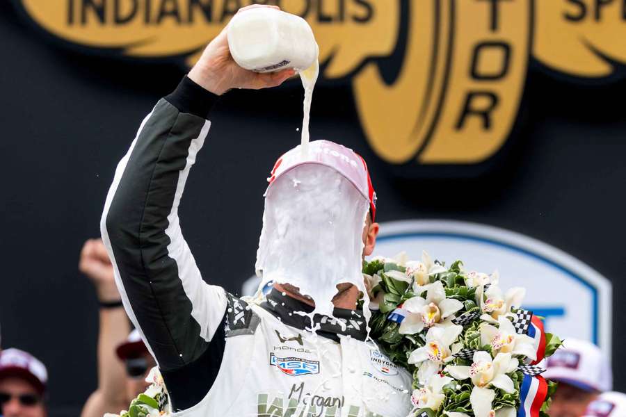 Rosenqvist celebra o seu sucesso Rosenqvist celebra o seu sucesso