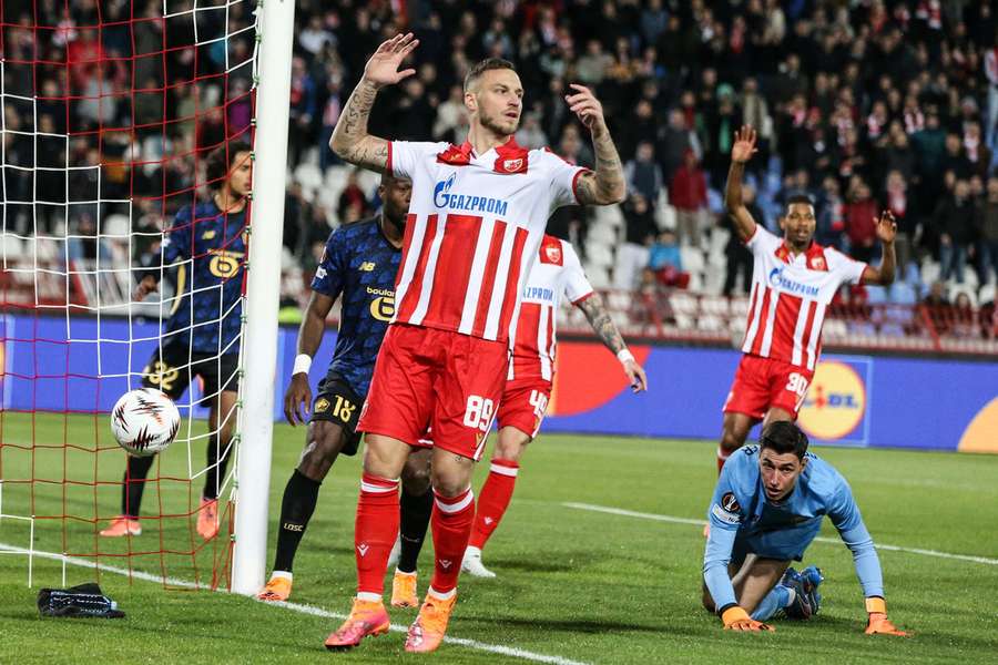 Arnautovic marcou de penálti Arnautovic marcou de penálti