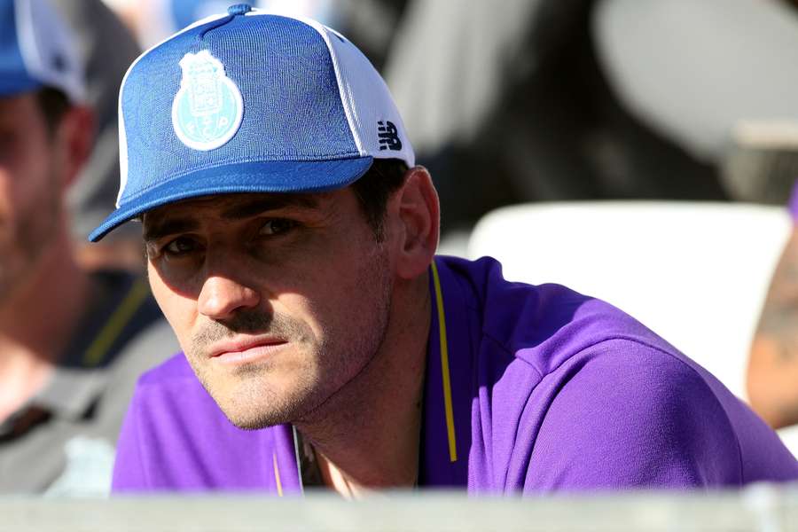 Nélson Puga dijo que Casillas podía seguir jugando Nélson Puga dijo que Casillas podía seguir jugando