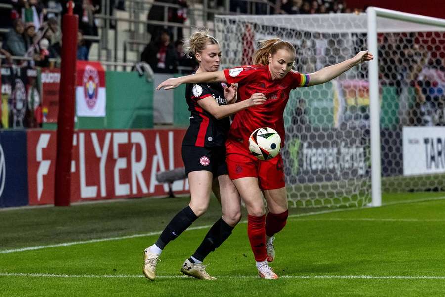 Freigang und Viggosdottir im Februar.