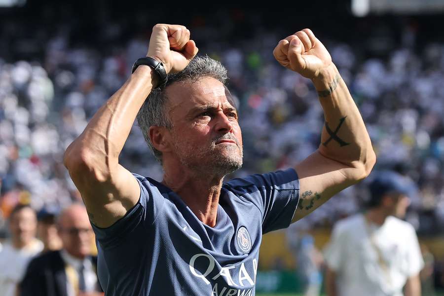 Luis Enrique celebra la victoria del PSG ante el Real Madrid