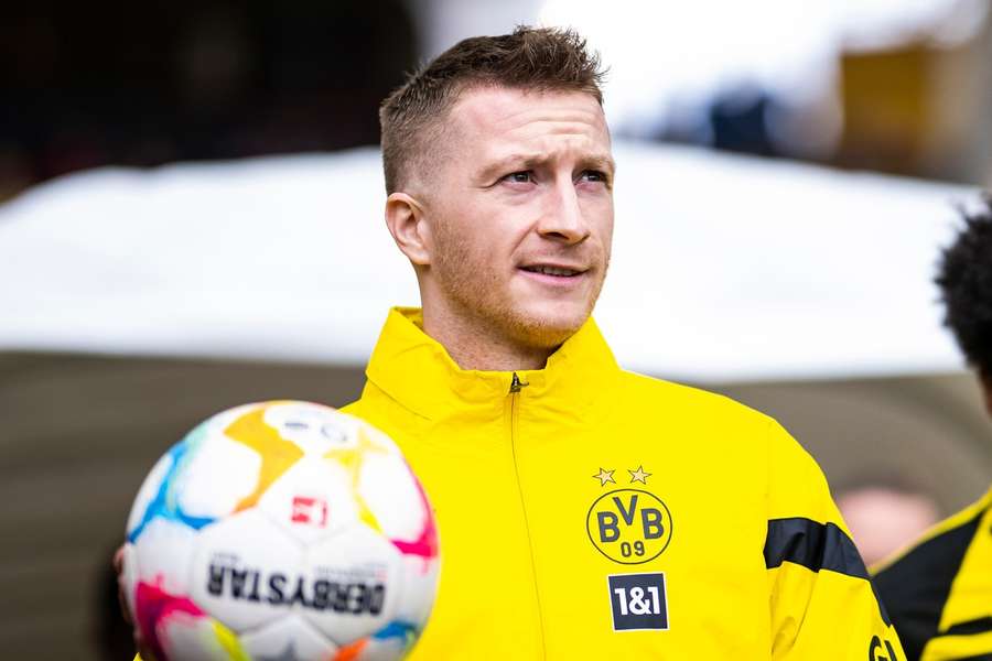 Marco Reus seguirá un año más en el Borussia Dortmund.