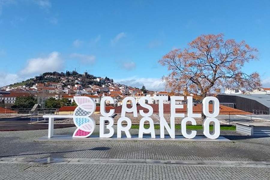 Ex-ciclista Raul Matias recebe a medalha de ouro de Castelo Branco