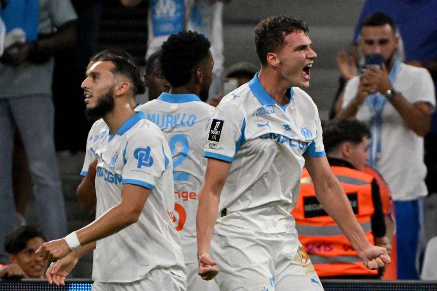 El Marsella golea al Lorient 4-0 antes de su visita al Real Madrid